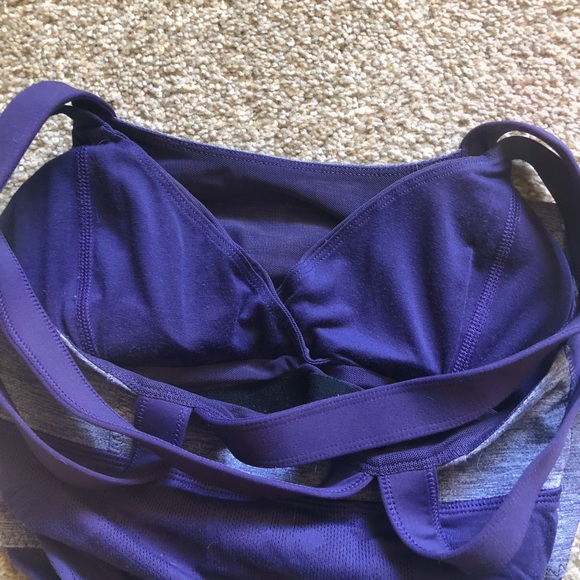 Lulu lemon Purple tank with built in sports bra size 2 - Picture 6 of 6